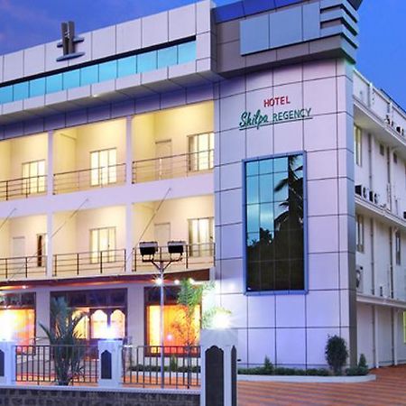 Hotel Shilpa Regency Kottārakara Eksteriør billede